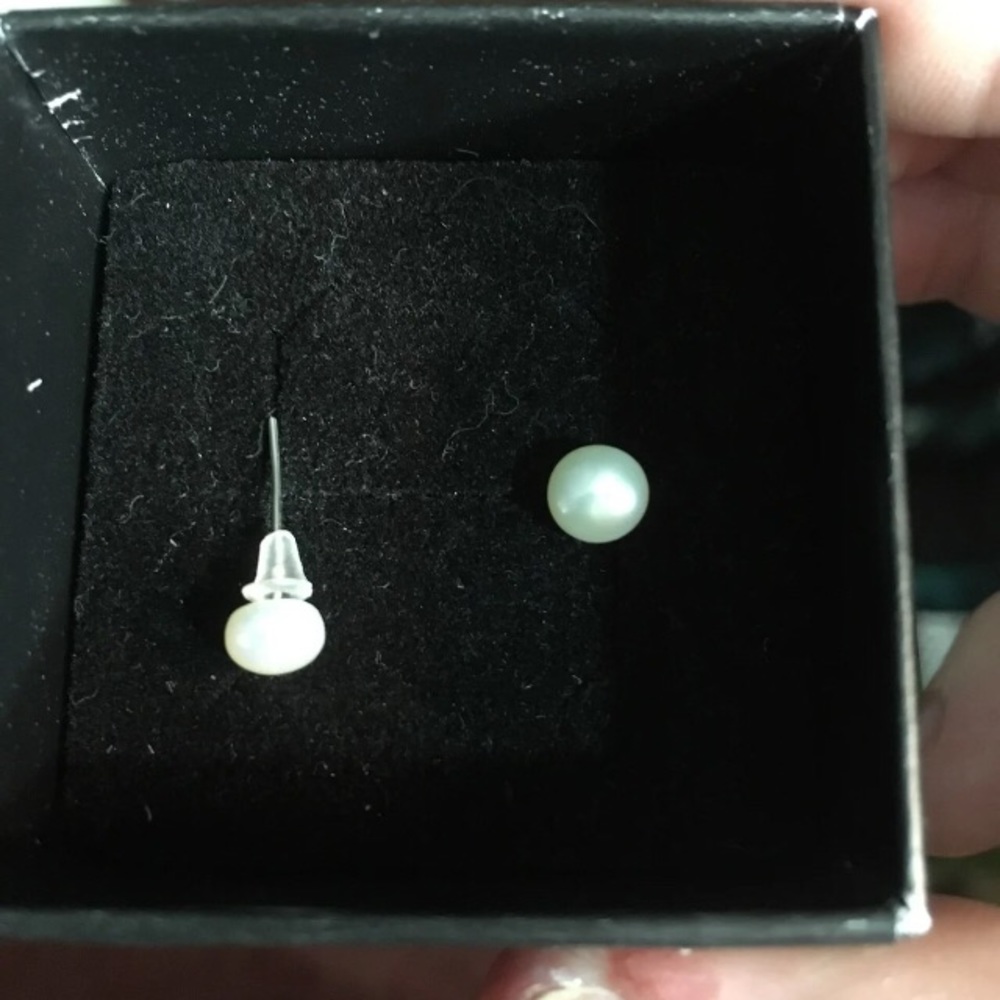 Pearl jewelry bundle